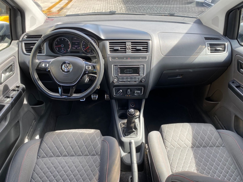 volkswagen space cross 1.6 msi 16v flex 4p manual 5p 2016