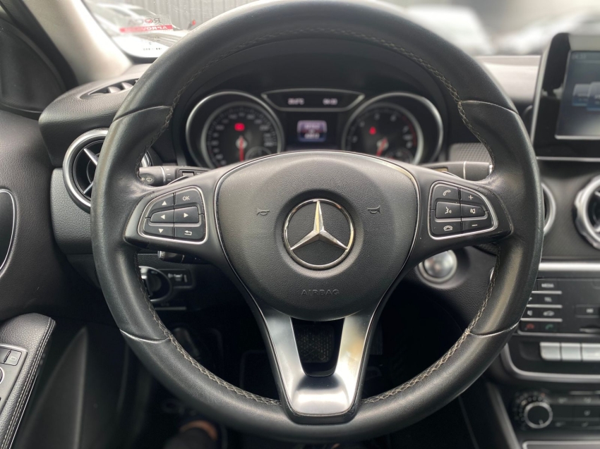 mercedes-benz gla 200 1.6 cgi flex style 7g-dct 5p automatico 2018