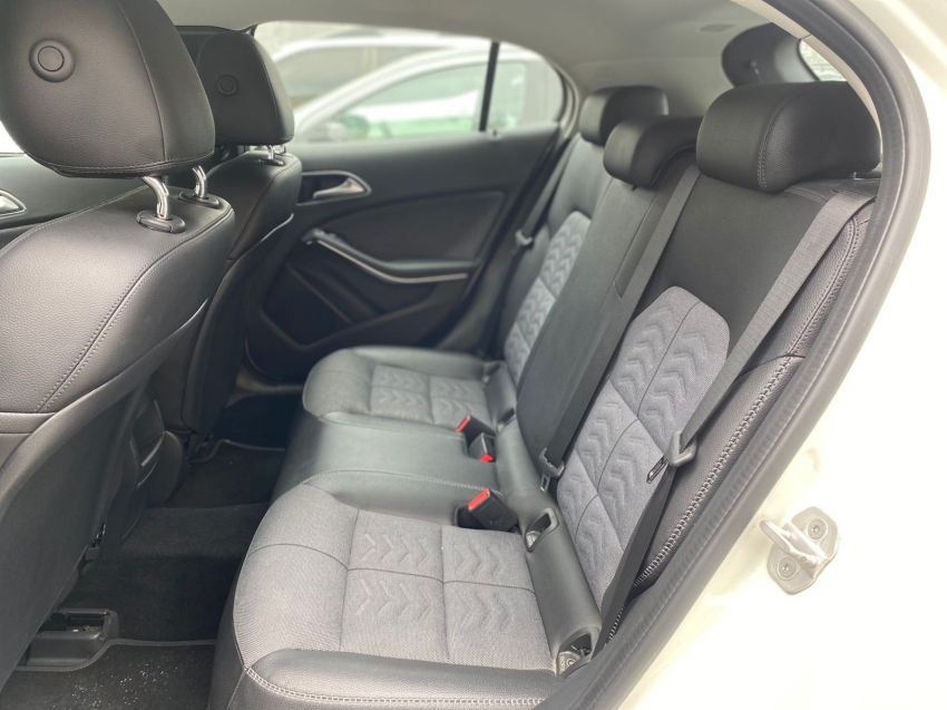 mercedes-benz gla 200 1.6 cgi flex style 7g-dct 5p automatico 2018
