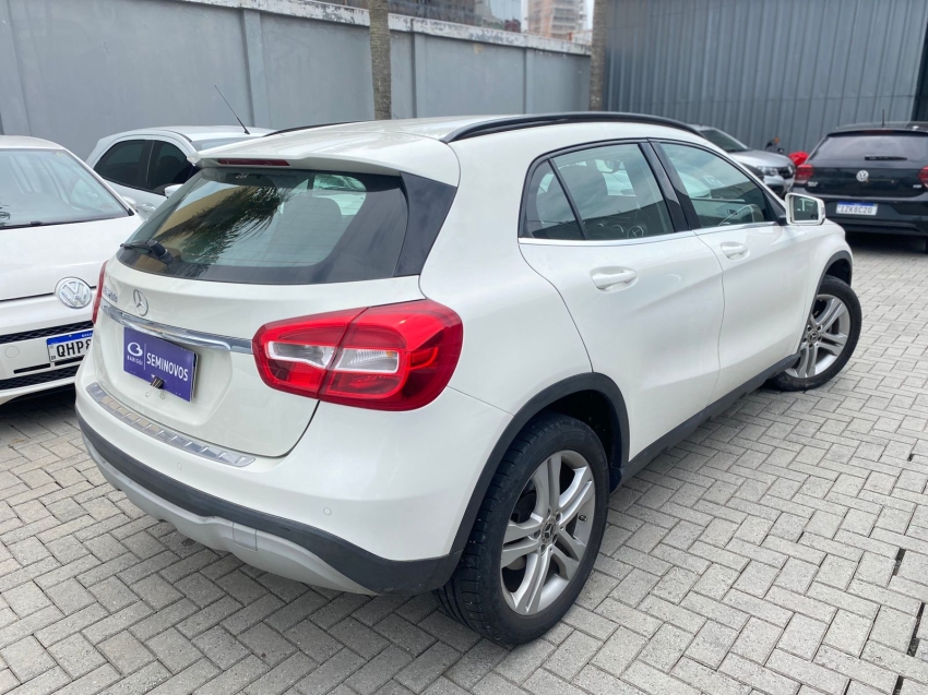 mercedes-benz gla 200 1.6 cgi flex style 7g-dct 5p automatico 2018