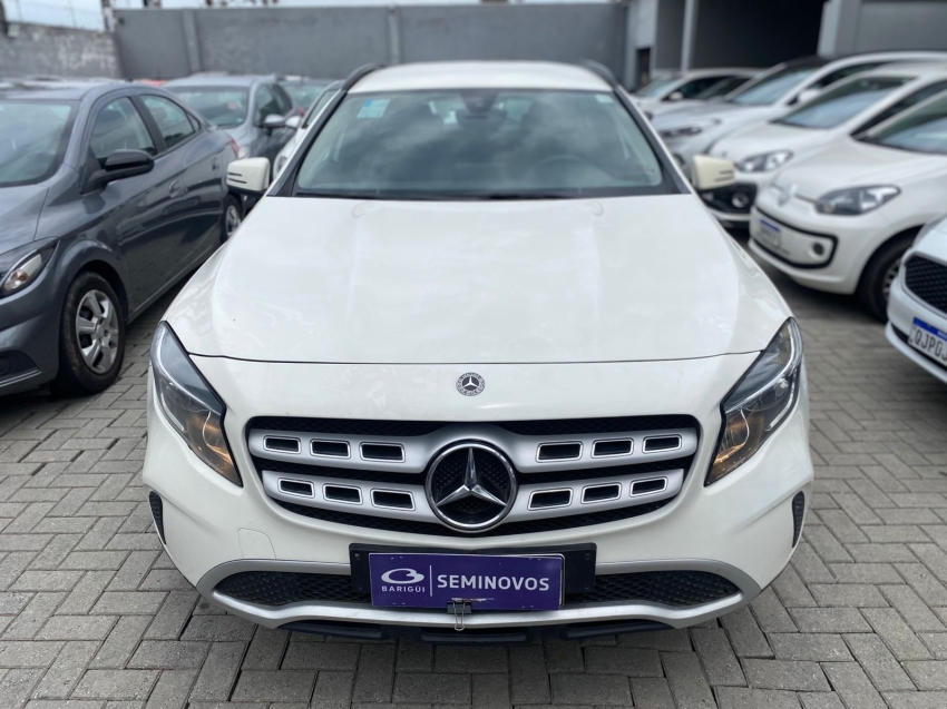 mercedes-benz gla 200 1.6 cgi flex style 7g-dct 5p automatico 2018