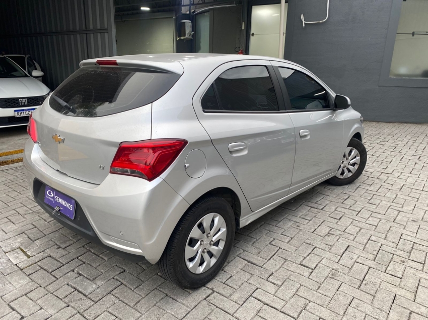 chevrolet onix 1.0 mpfi lt 8v flex 4p manual 5p 2019