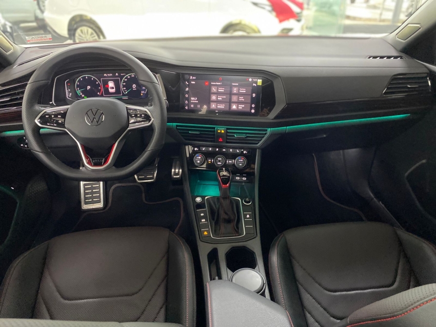 volkswagen jetta 2.0 350 tsi gasolina gli dsg 5p automatico 202412