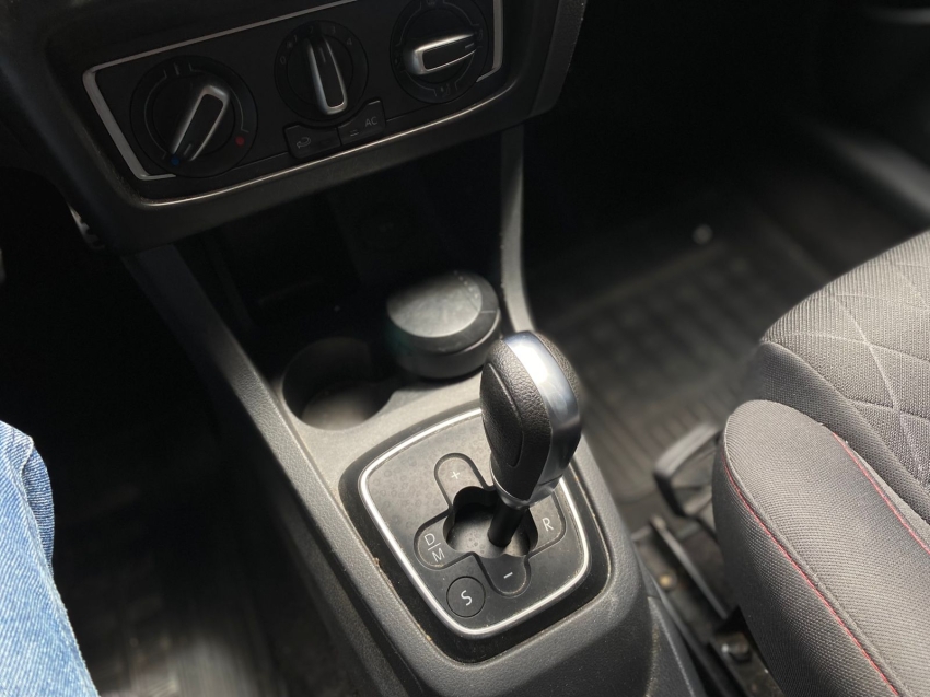 volkswagen crossfox 1.6 msi flex 16v 4p automatizado 5p automatico 201712