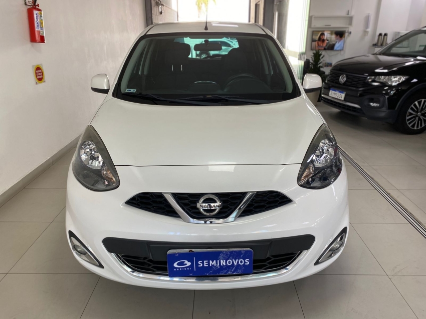 nissan march 1.6 sl 16v flex 4p xtronic 5p automatico 20171