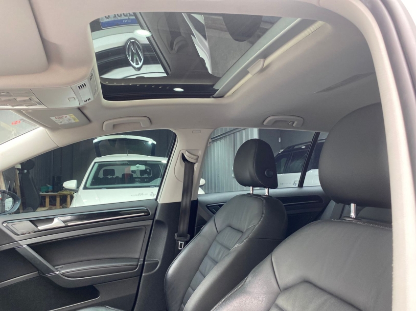 volkswagen golf 1.4 tsi highline 16v total flex 4p tiptronic 5p automatico 201710