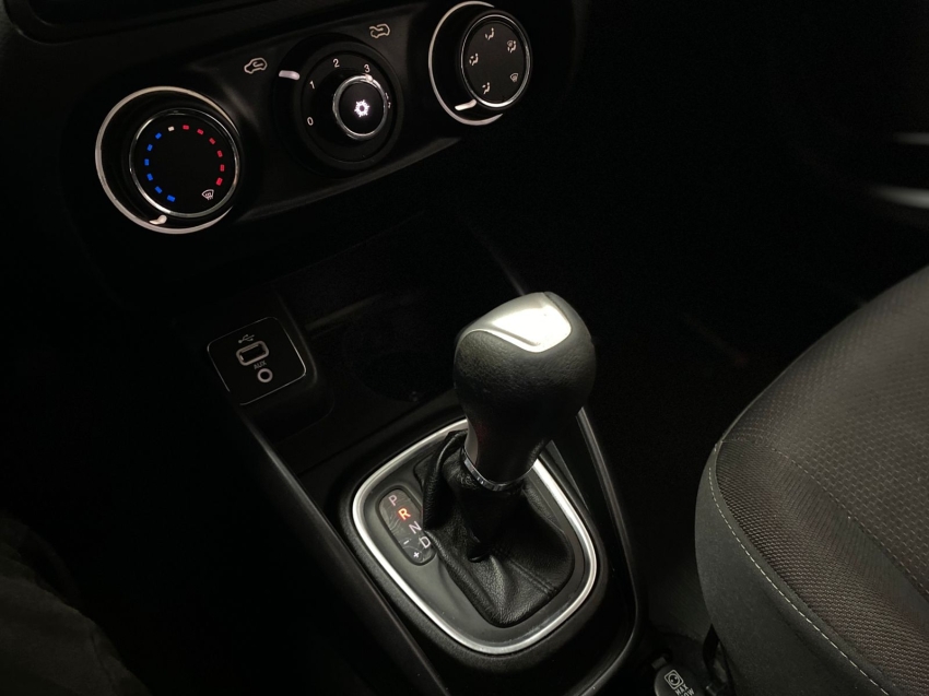 cronos precision 1.8 aut6 - r$67.900,0011