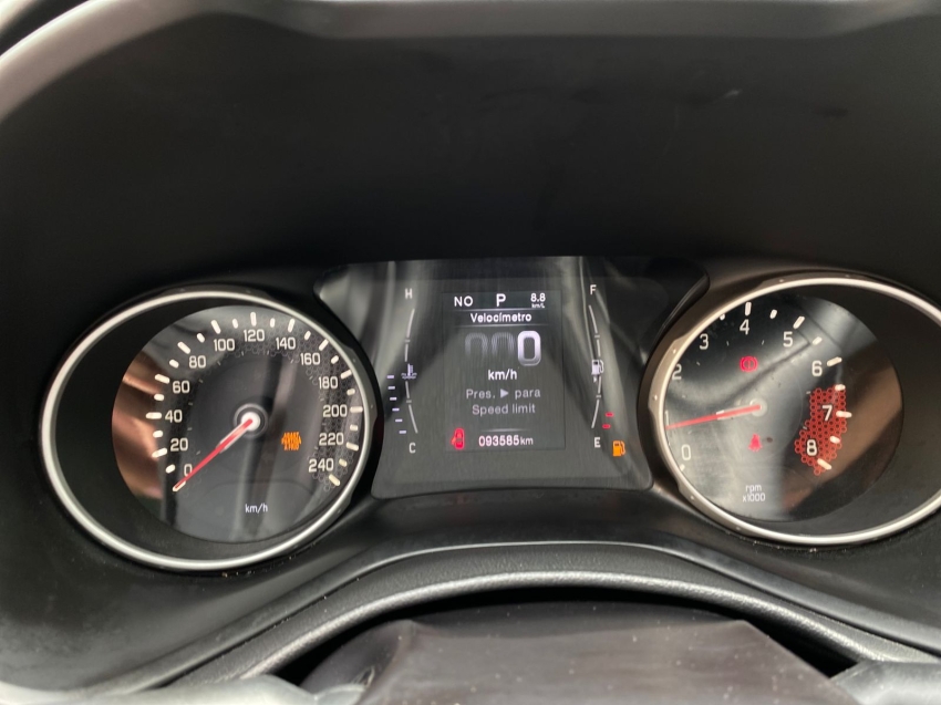 fiat toro 1.8 16v evo flex freedom at6 2.0 diesel 5p automatico 201714