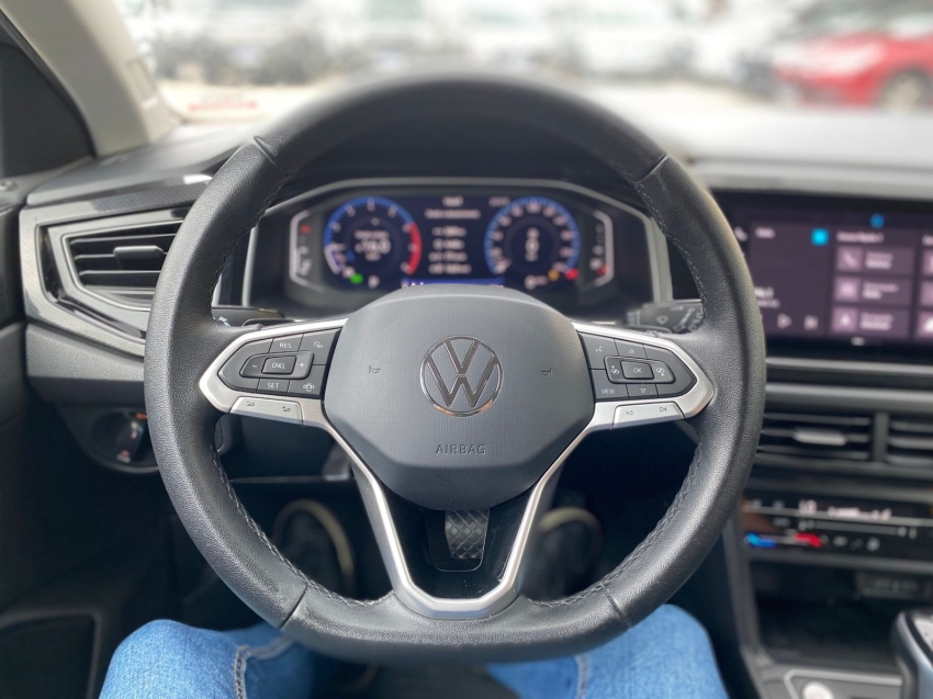 volkswagen polo 1.0 170 tsi highline automatico flex 5p 202413