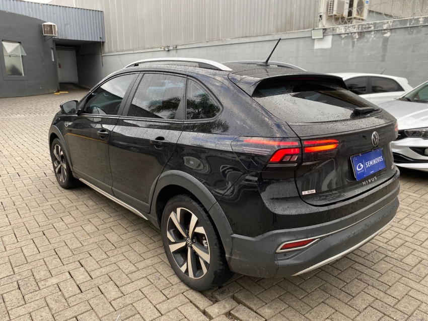 volkswagen nivus 1.0 200 tsi total flex highline automatico 5p 20213