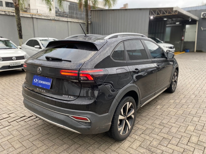 volkswagen nivus 1.0 200 tsi total flex highline automatico 5p 20215