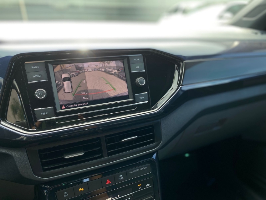 volkswagen t-cross 1.0 200 tsi total flex comfortline automatico 5p 202411