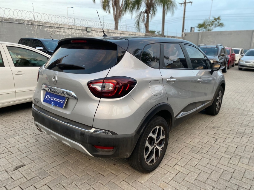 renault captur 2.0 16v hi-flex intense automatico flex 5p 20185