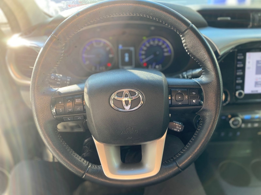 toyota hilux 2.7 srv 4x4 cd 16v flex 4p automatico 5p 202015