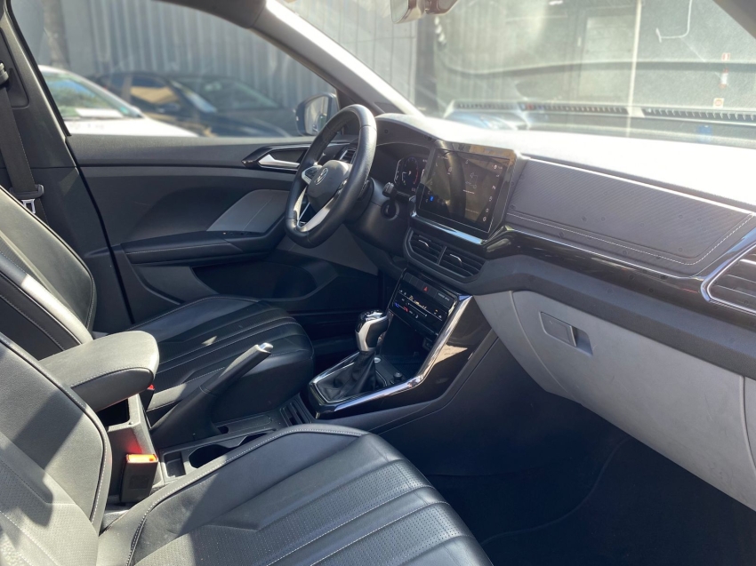 volkswagen t-cross 1.4 250 tsi total flex highline automatico 1.0 5p 202512