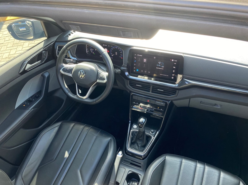 volkswagen t-cross 1.0 200 tsi total flex comfortline automatico 5p 202515