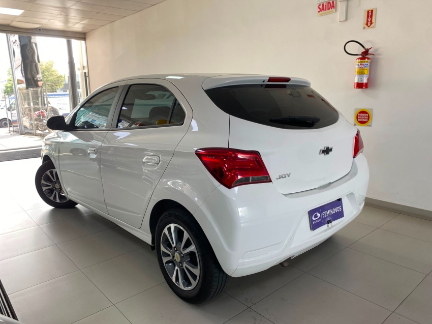 chevrolet onix 1.0 joy 8v hatch  black edition flex mec 5p manual 20213