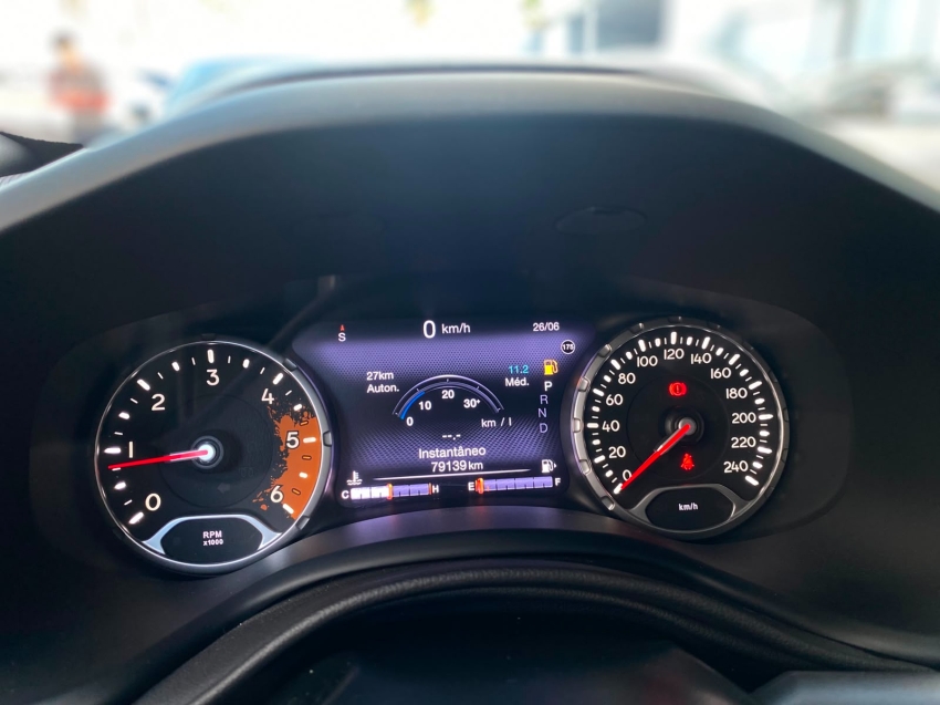 jeep renegade 2.0 16v turbo diesel trailhawk 4p 4x4 automatico 5p 202014