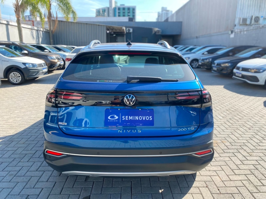 volkswagen nivus 1.0 200 tsi total flex highline automatico 5p 20244