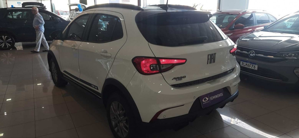 fiat argo 1.3 firefly flex trekking manual 4p 20224