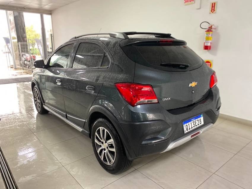 chevrolet onix 1.4 mpfi activ 8v flex 4p automatico 5p 20183