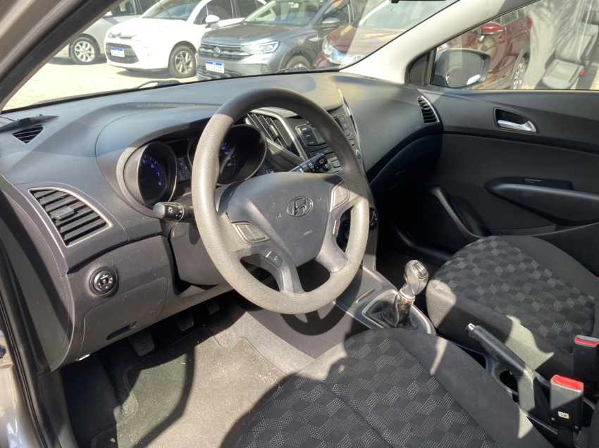 hyundai hb20 1.6 comfort plus 16v flex 4p manual 5p 20165