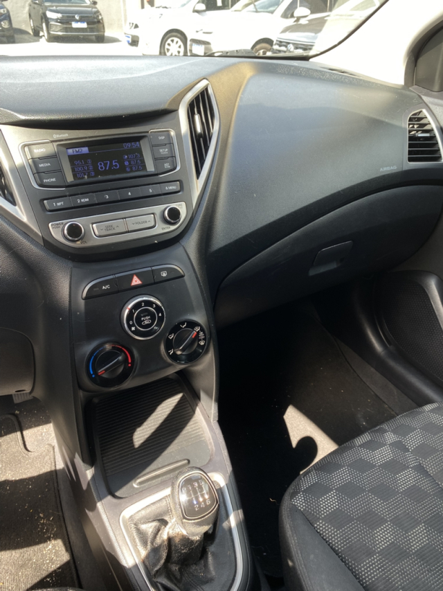 hyundai hb20 1.6 comfort plus 16v flex 4p manual 5p 20166