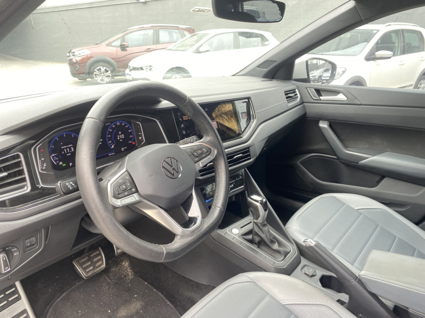 volkswagen nivus 1.0 200 tsi total flex highline automatico 5p 20243