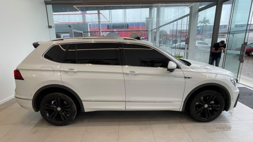 volkswagen tiguan 2.0 350 tsi gasolina allspace r-line 4motion dsg 4p automatico 20206
