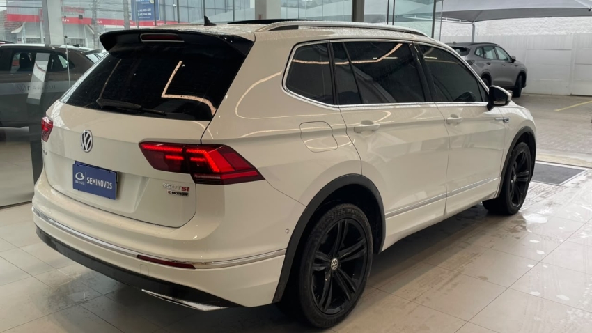 volkswagen tiguan 2.0 350 tsi gasolina allspace r-line 4motion dsg 4p automatico 20204