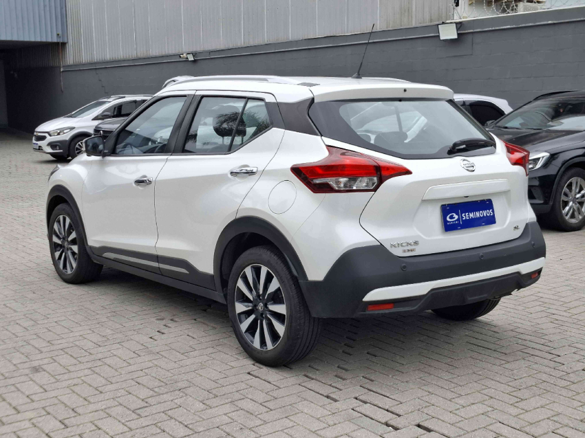 nissan kicks 1.6 16v flexstart sl 4p xtronic 1.0 flex 5p automatico 20203
