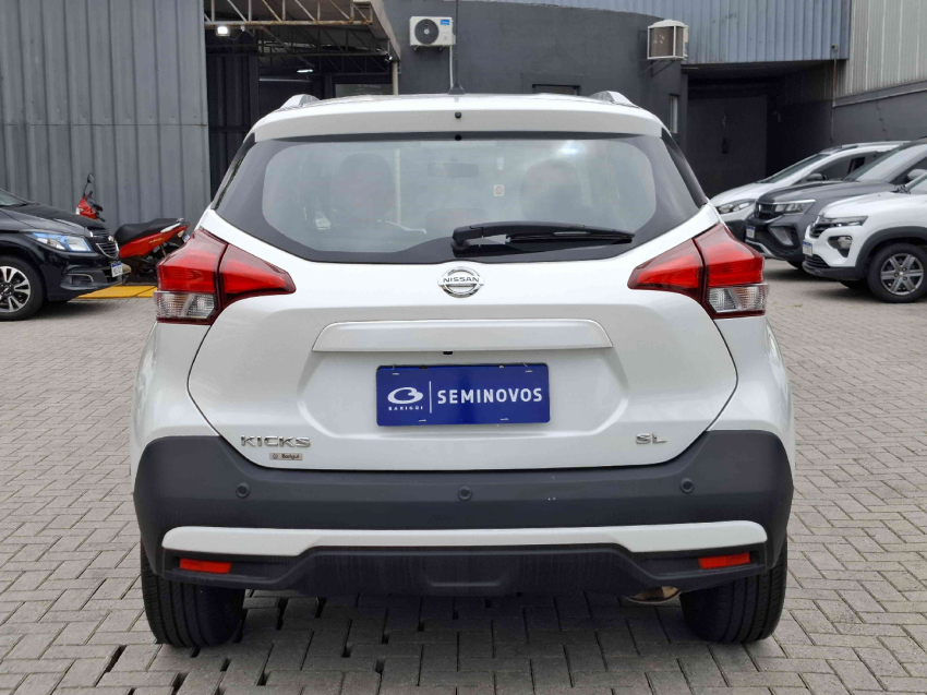 nissan kicks 1.6 16v flexstart sl 4p xtronic 1.0 flex 5p automatico 20204