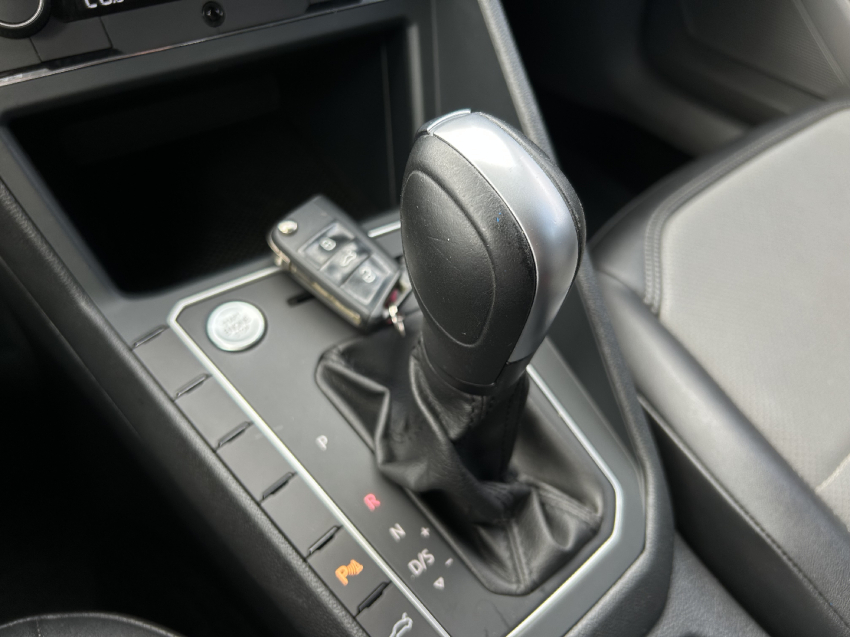 volkswagen polo 1.0 200 tsi comfortline automatico flex 4p 202115