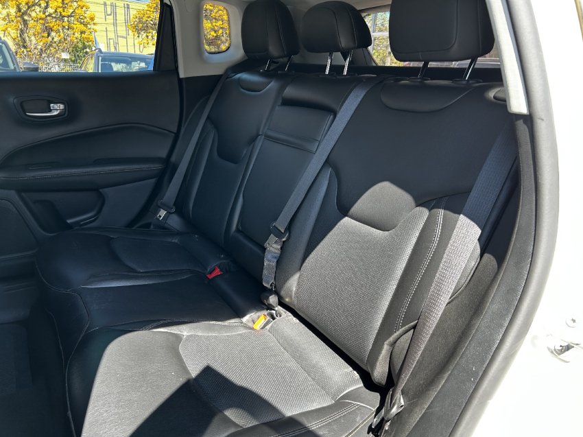 jeep compass 2.0 16v flex longitude automatico 4p 2019