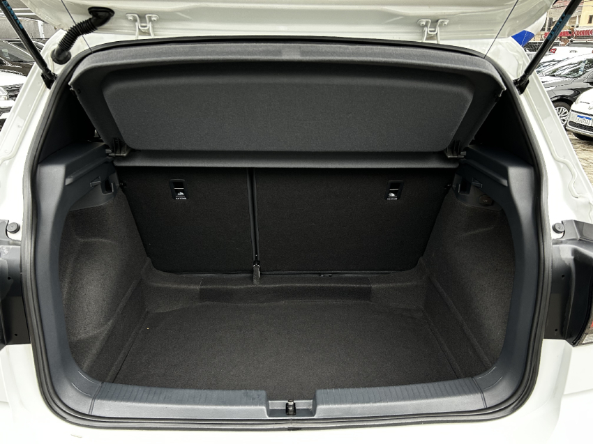 volkswagen t-cross 1.0 200 tsi total flex comfortline automatico 4p 2022
