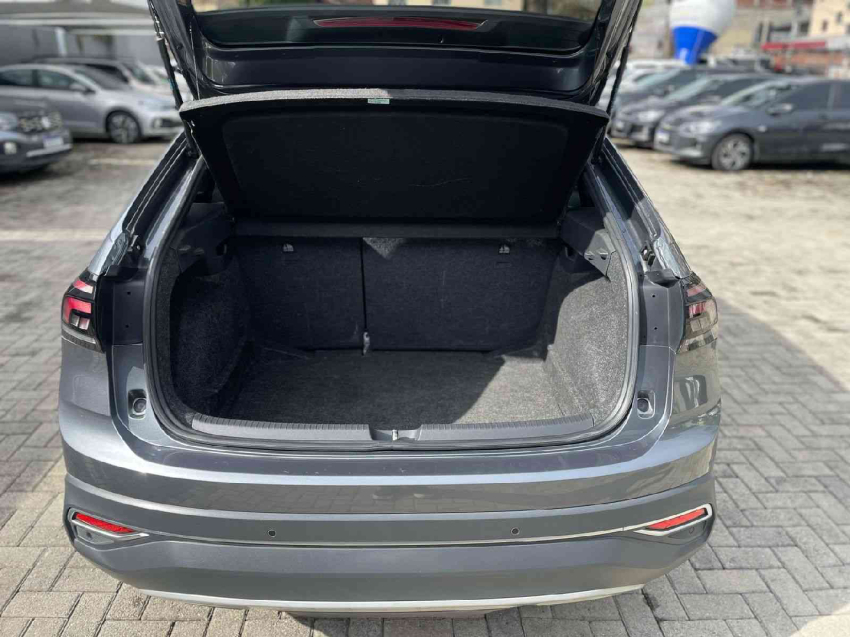 volkswagen nivus 1.0 200 tsi total flex highline automatico 2023