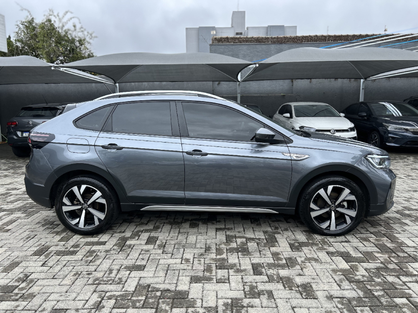 volkswagen nivus 1.0 200 tsi total flex highline automatico 4p 2023