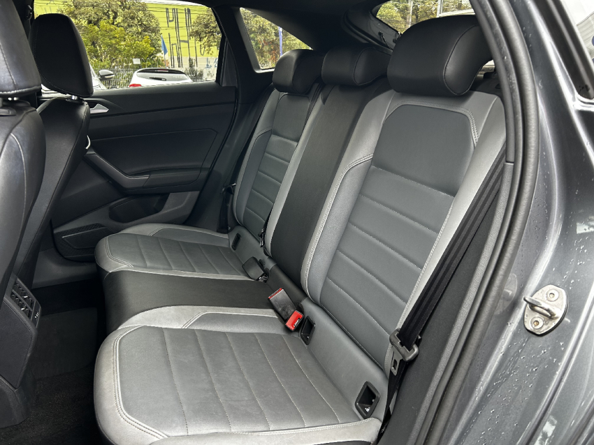 volkswagen nivus 1.0 200 tsi total flex highline automatico 4p 2023