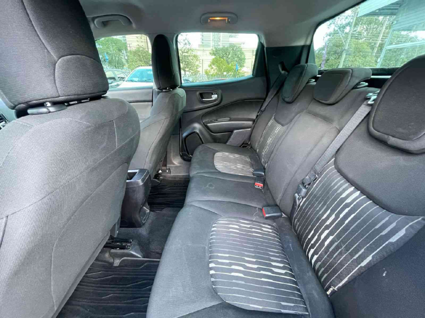 fiat toro 1.8 16v evo flex freedom at6 2017
