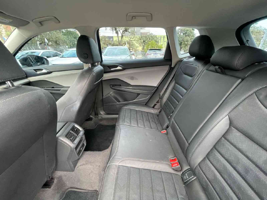 volkswagen taos 1.4 250 tsi total flex comfortline automatico 2022