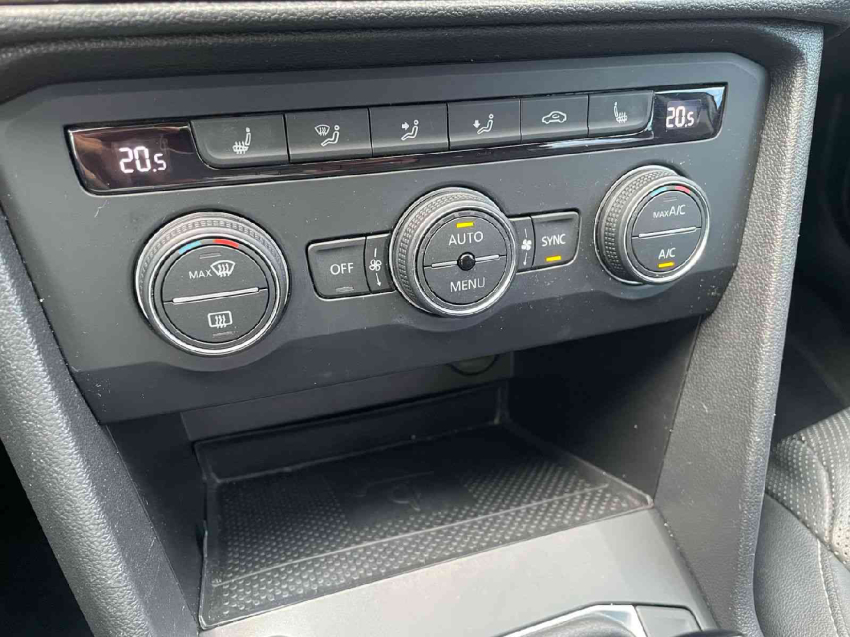 volkswagen taos 1.4 250 tsi total flex comfortline automatico 2022