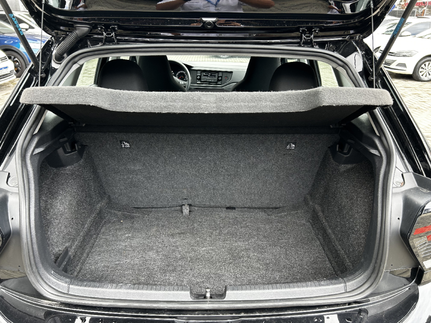 volkswagen polo 1.0 mpi track manual 2024