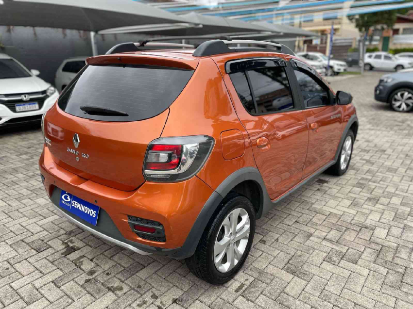 renault sandero 1.6 stepway 8v flex 4p manual 2016