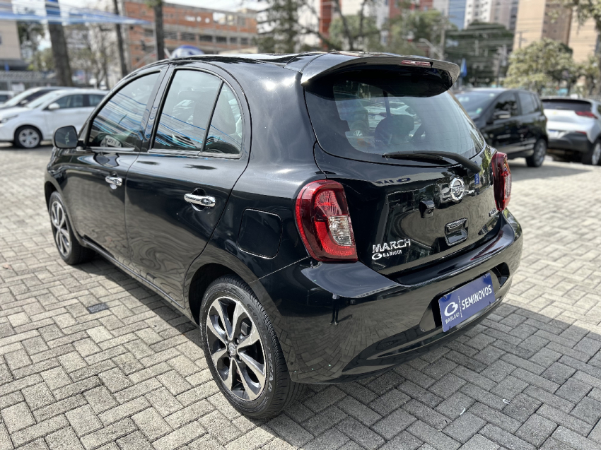 nissan march 1.6 sl 16v flex 4p manual 2017