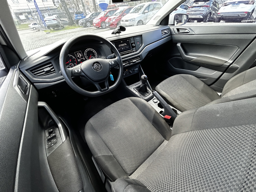 volkswagen polo 1.0 mpi total flex manual 2020