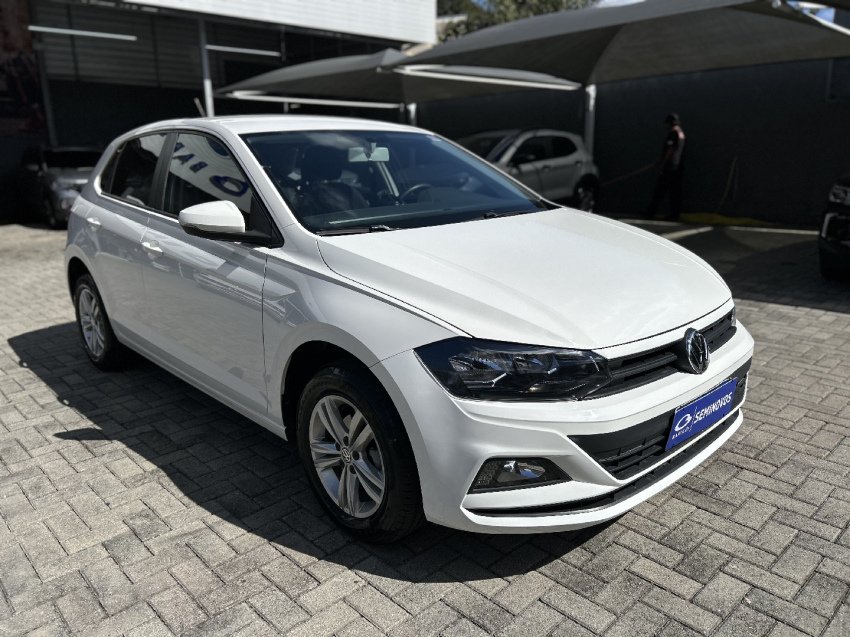 volkswagen polo 1.0 mpi total flex manual 2020