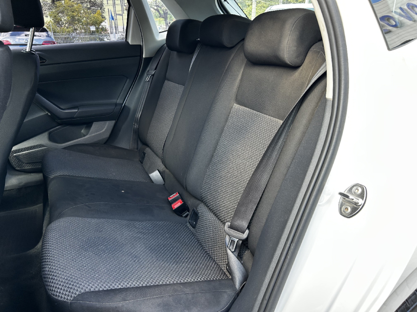 volkswagen polo 1.0 mpi total flex manual 2020