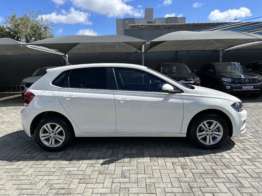 volkswagen polo 1.0 mpi total flex manual 2020