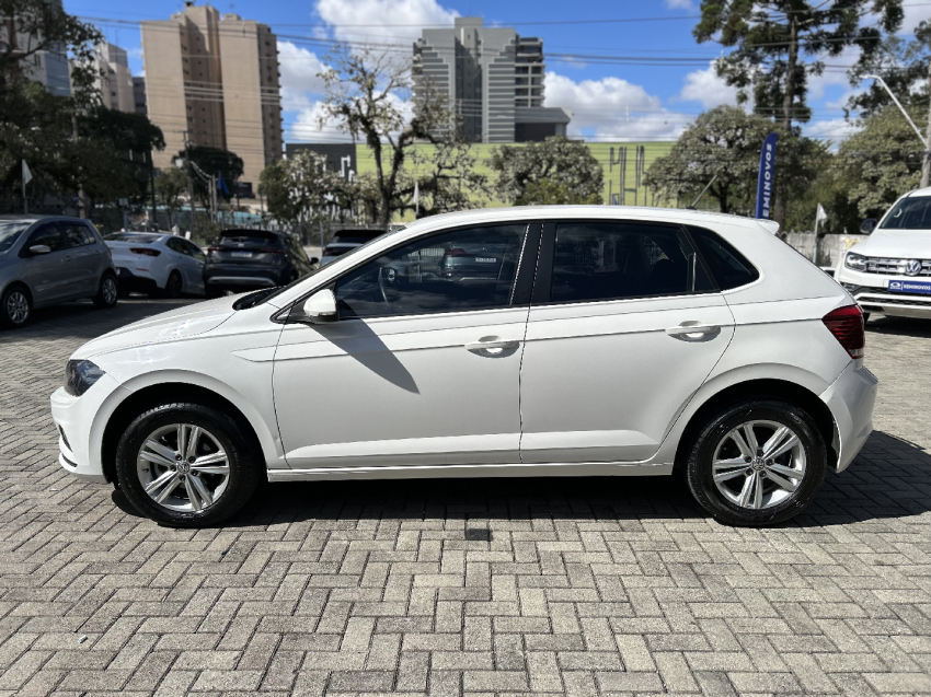 volkswagen polo 1.0 mpi total flex manual 2020