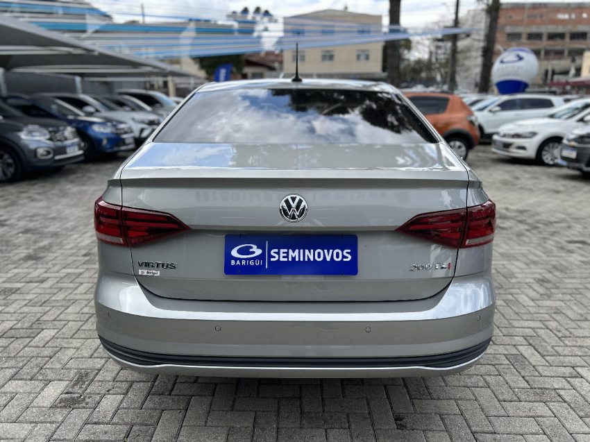 volkswagen virtus 1.0 200 tsi comfortline automatico 2022